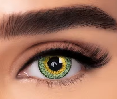 FreshTone® green cosmetic lens(eye-to-eye)